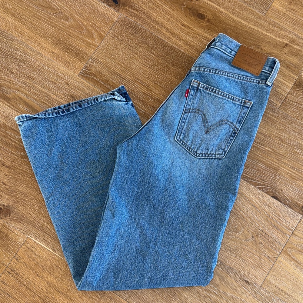 Levi’s Ribcage Wide Leg